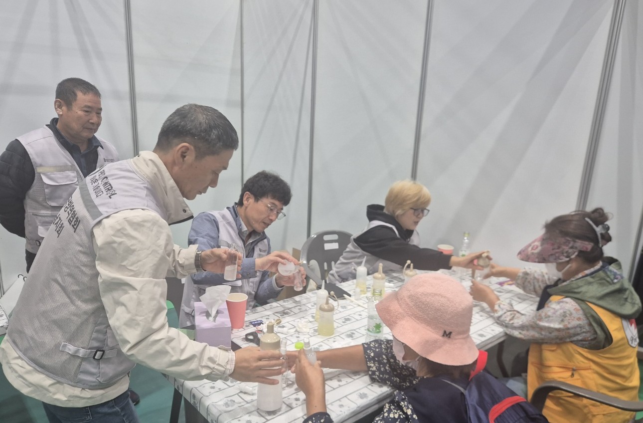 게시판 본문의 첨부파일 이미지입니다. : 전남지회,제 5회 전라남도 자원봉사 박람회 부스 운영.jpg