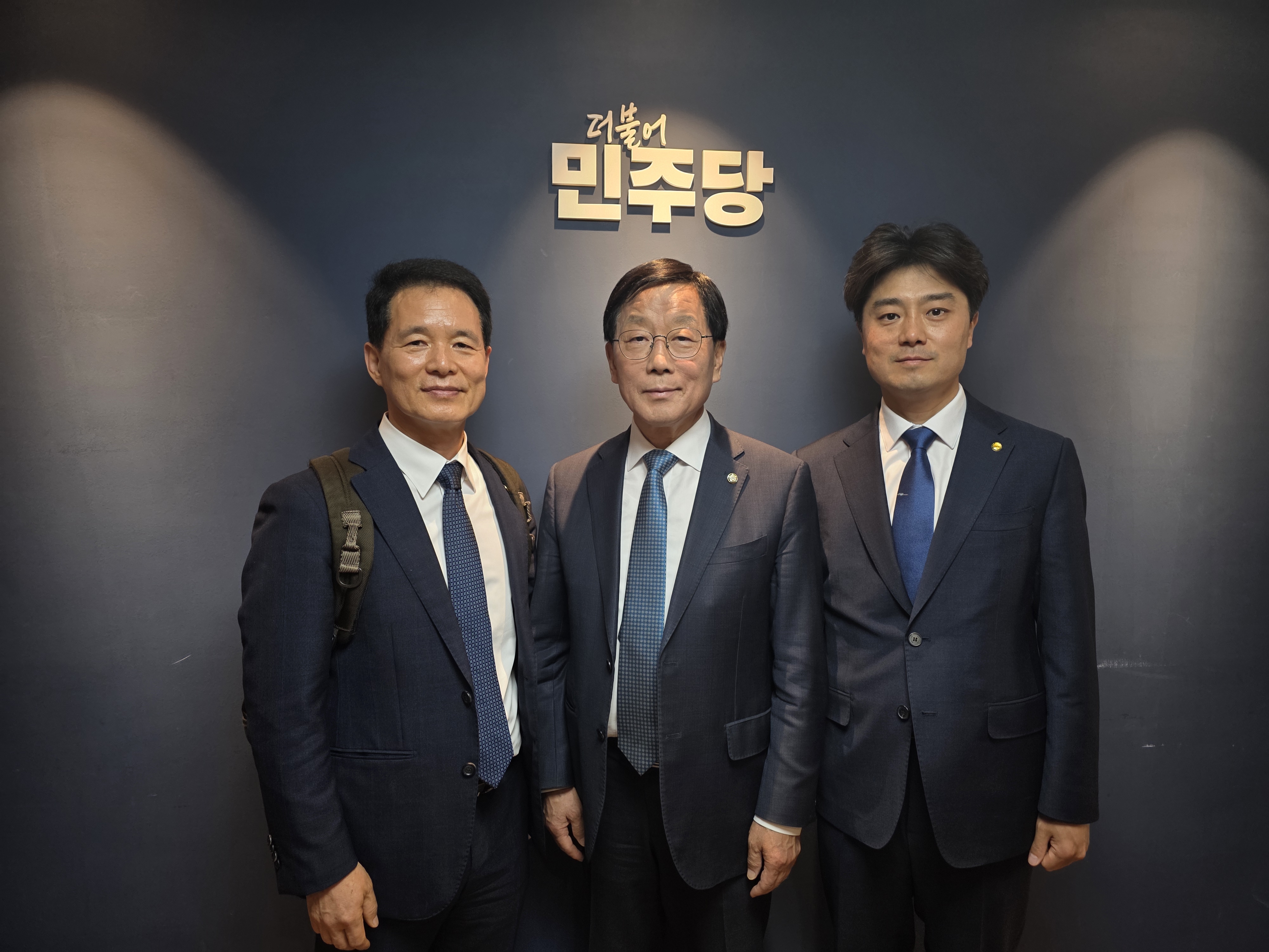 게시판 본문의 첨부파일 이미지입니다. : 민주당 전국직능대표자회의 순회 타운홀 미팅 참석_1.jpg