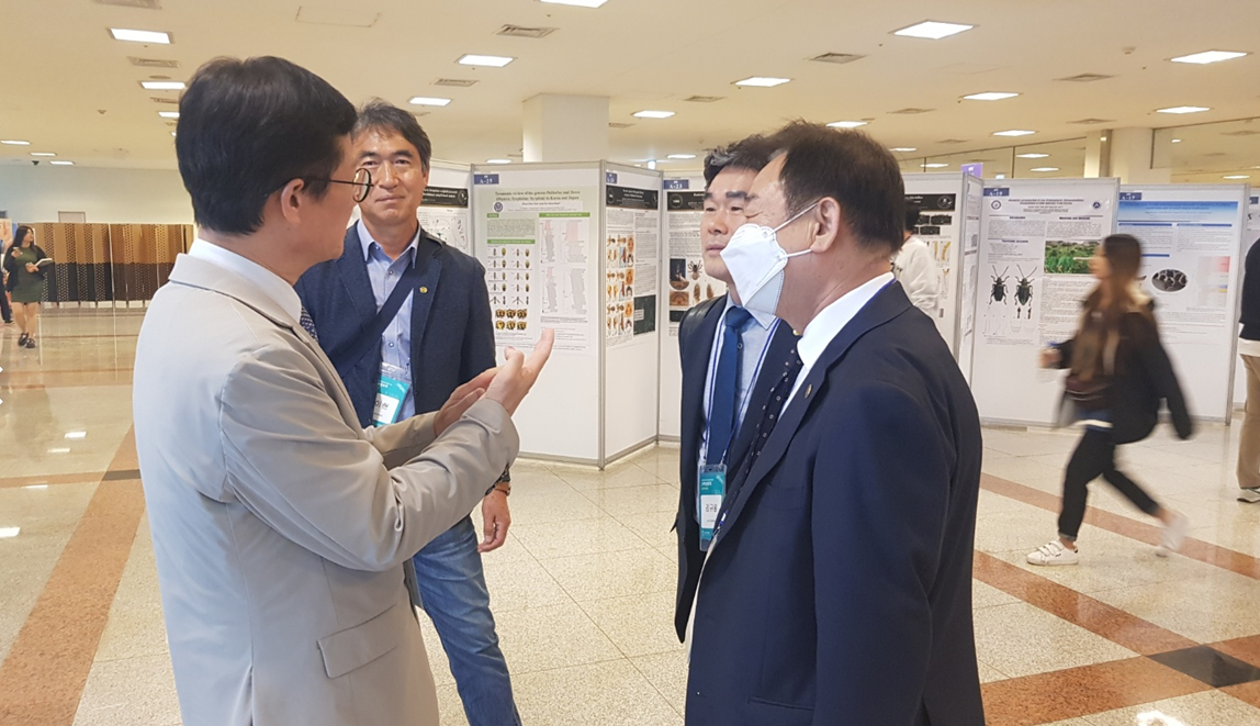 게시판 본문의 첨부파일 이미지입니다. : 2023한국곤충학회,응용곤충학회 공동 춘계학술발표회2.png