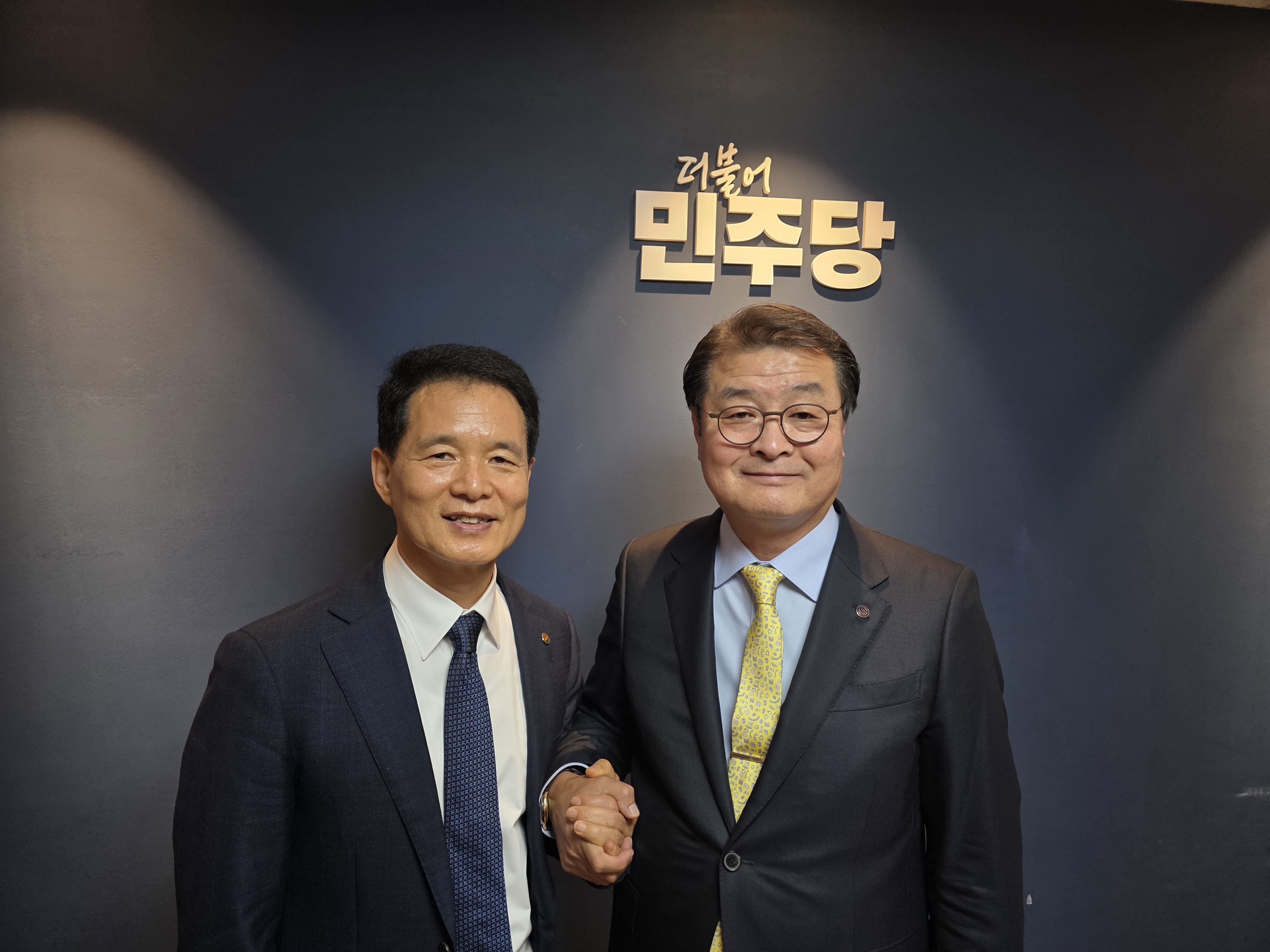 게시판 본문의 첨부파일 이미지입니다. : 민주당 전국직능대표자회의 순회 타운홀 미팅 참석_3.jpg