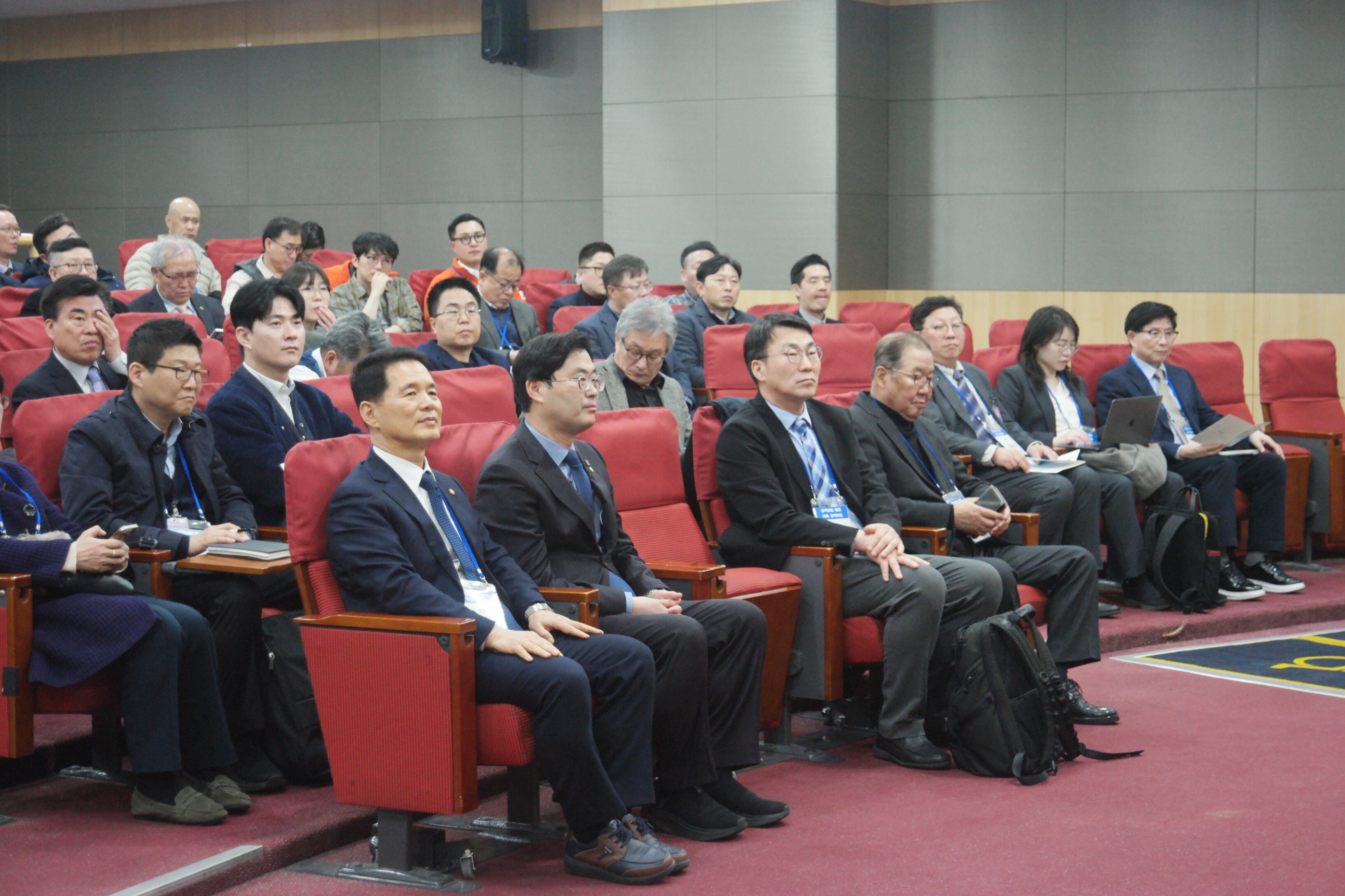 게시판 본문의 첨부파일 이미지입니다. : 2026년 방역 산업 발전 국회 정책 포럼_5.JPG